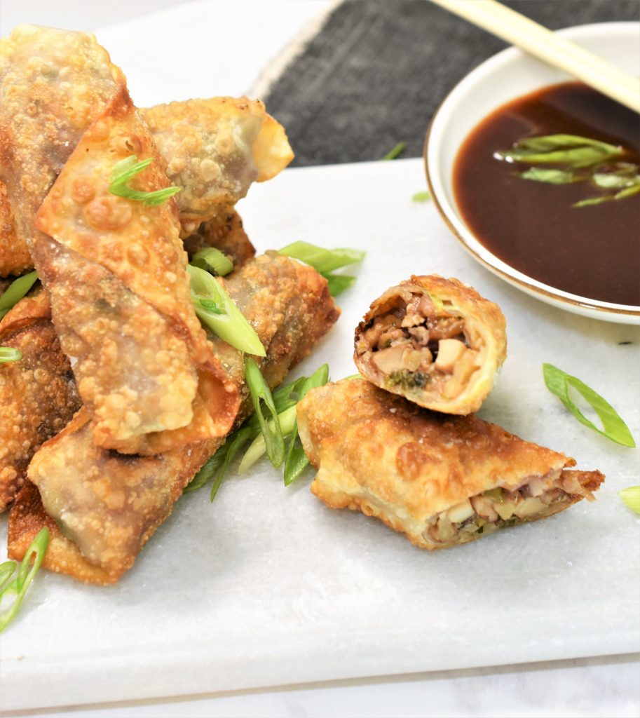 Mushroom & Walnut Egg Rolls with Hoisin Dipping Sauce | Recipe For A Party